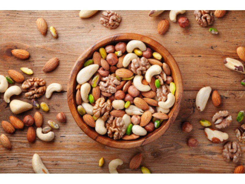 How to Incorporate Nuts into Your Diet